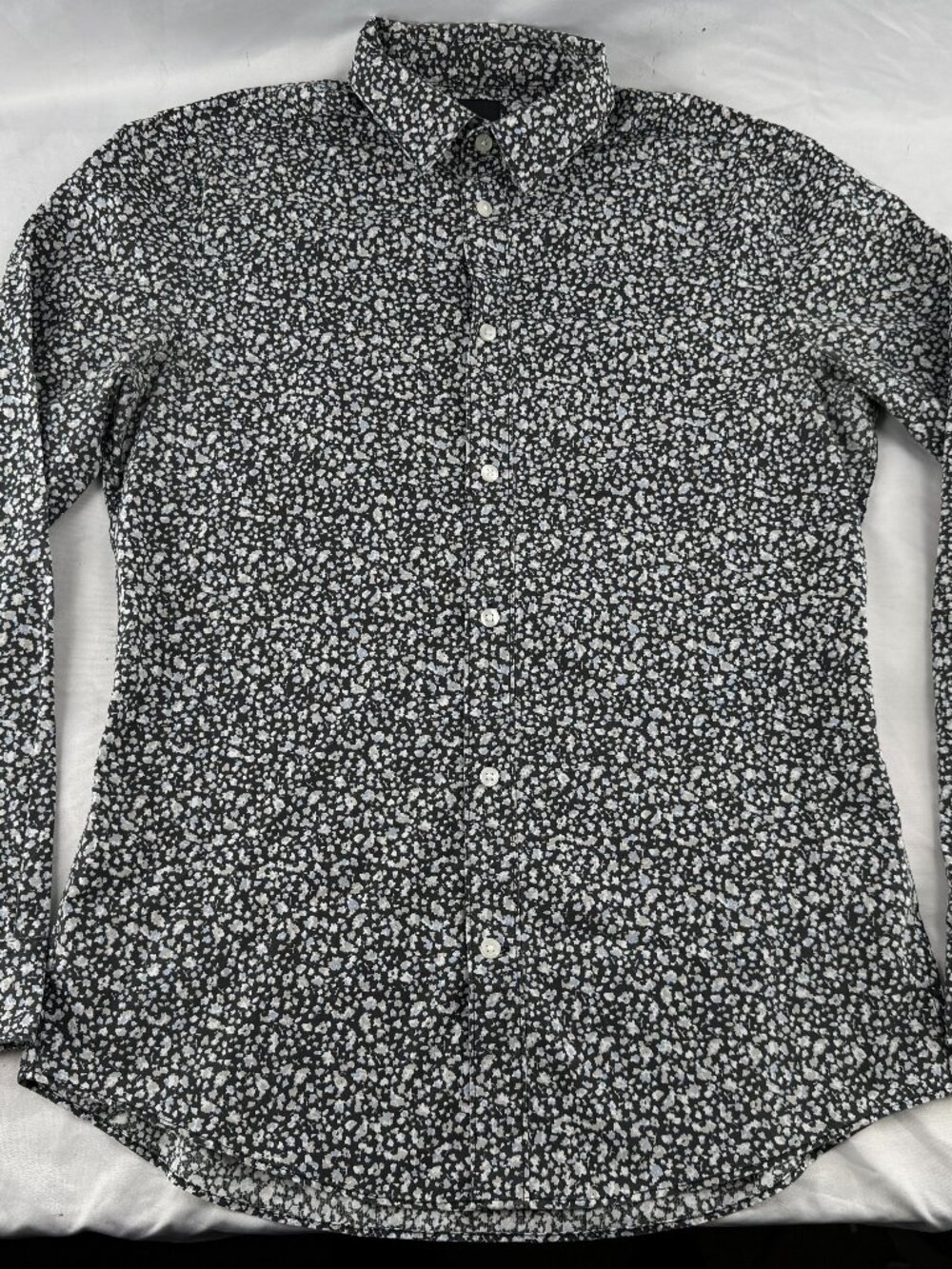 H&M Slim Fit Floral Long Sleeve Button Down Shirt Men's Size Medium M
